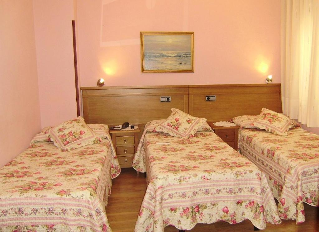Hostal Miguel Angel Madryt Zewnętrze zdjęcie