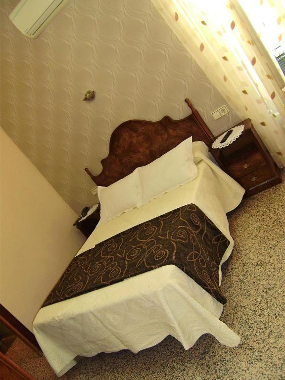 Hostal Miguel Angel Madryt Zewnętrze zdjęcie