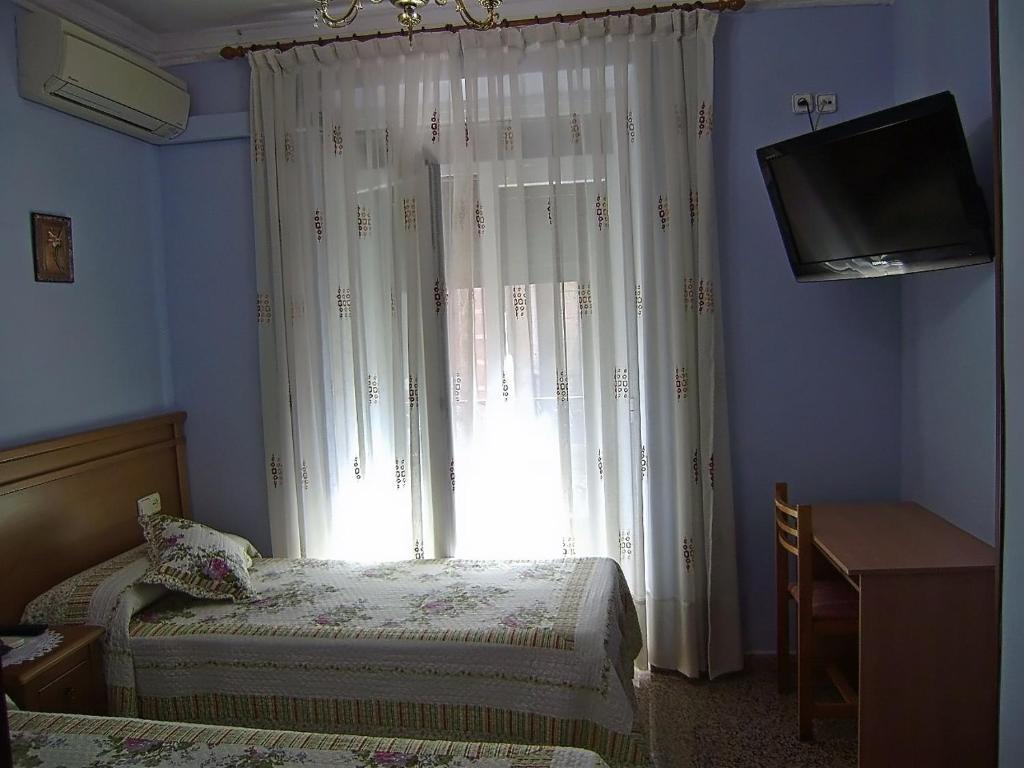 Hostal Miguel Angel Madryt Pokój zdjęcie