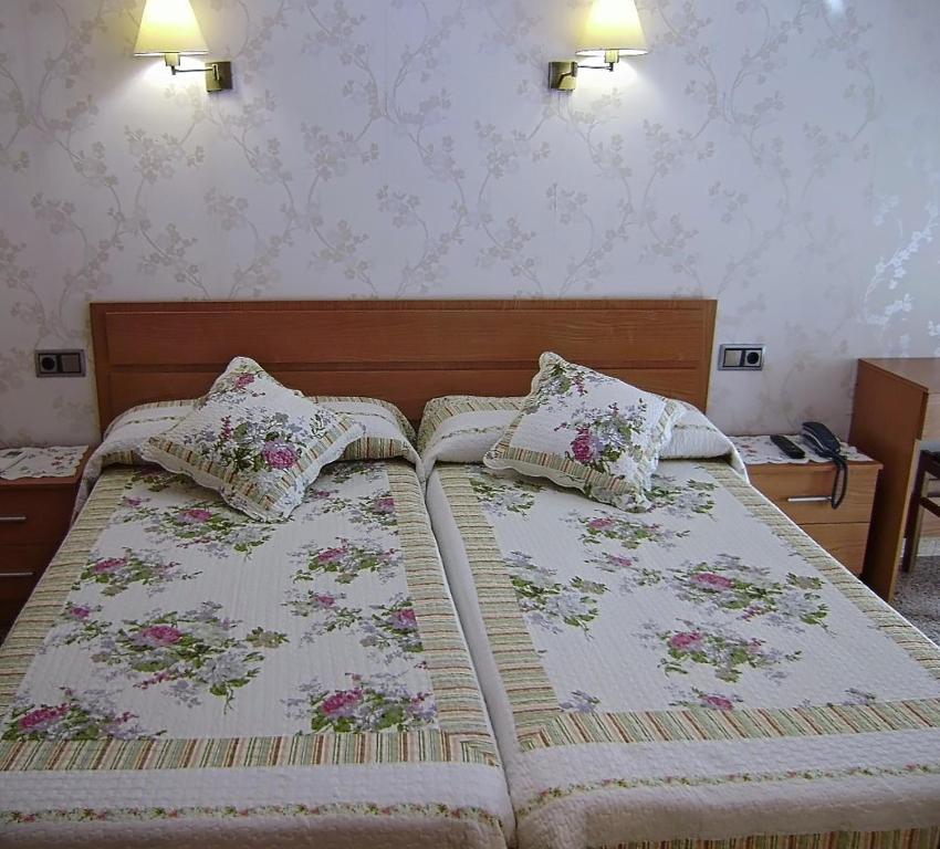 Hostal Miguel Angel Madryt Pokój zdjęcie